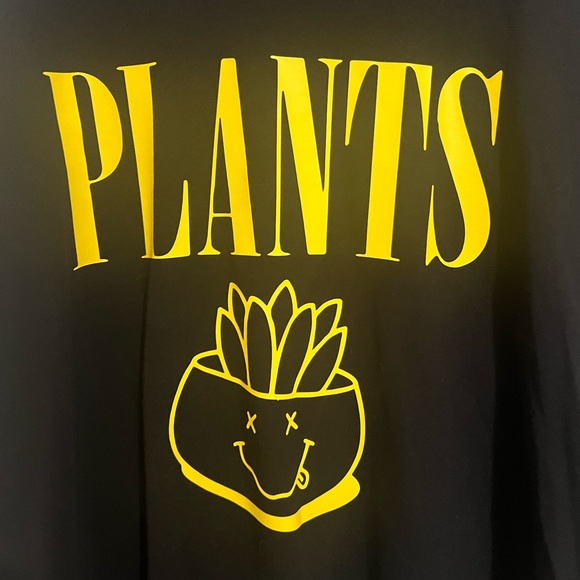 Good Plants Smiley Longsleeve tee - Picture 3 of 4